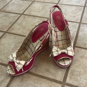 Coach wedge shoes size 6.5